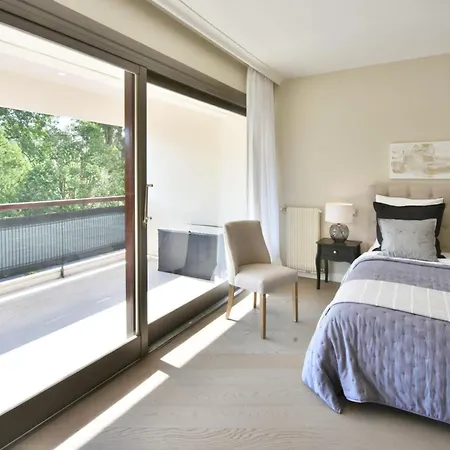 Daire - 2-br Flat 15-min Walk To The Beaches *