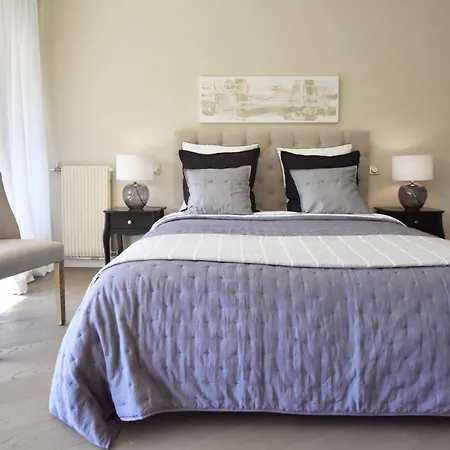 - 2-br Flat 15-min Walk To The Beaches * Cannes